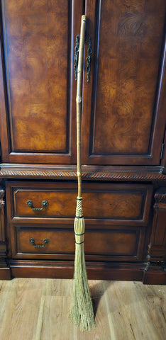 Cobwebber Broom 2